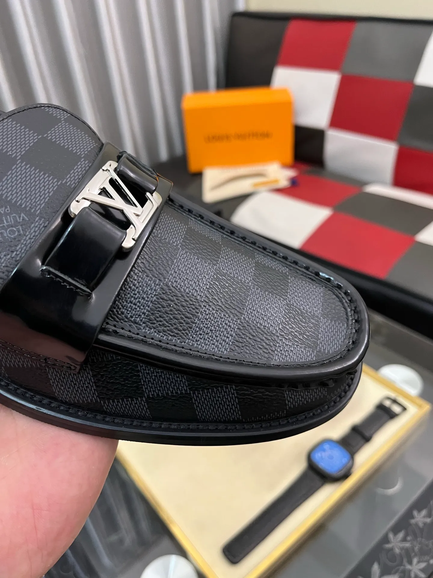 Men's Men's Shoes Men's Men's Shoes 💰520⌚️⌚️[LV] The most popular classic Louis Vuitton leather shoes. Synchronized with the official website, the upper adopts Italian imported upper embossing➕comfortable cowhide lining, fashionable atmosphere, unique brand and unique craftsmanship. Highlighting the hot style of the new year. Stop hesitating, stop wandering, get it now. Code number: 38--44. 3️⃣colors available